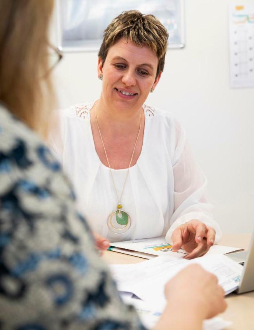 un conseillère et sa cliente
